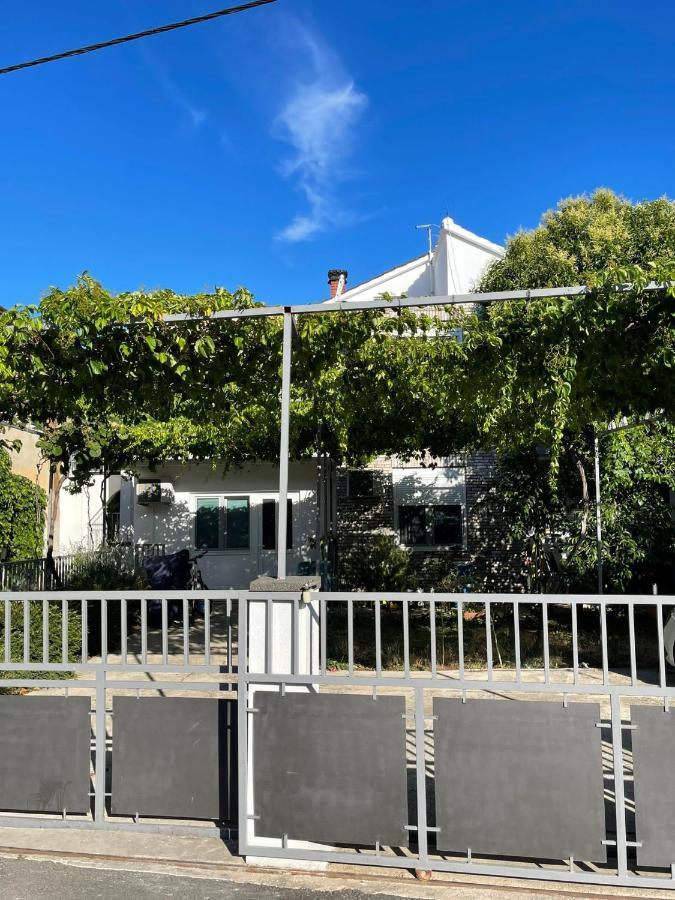 Apartmani Sit Murter Eksteriør billede